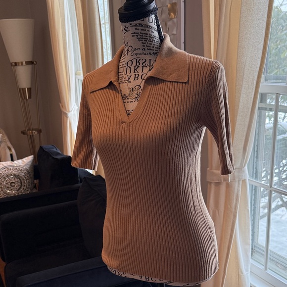 THARA TOP - Picture 2 of 7